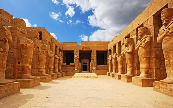 Day-trip-to-Luxor-from-Hurghada-Luxor-day-trip-to-Luxor-excursion-luxor